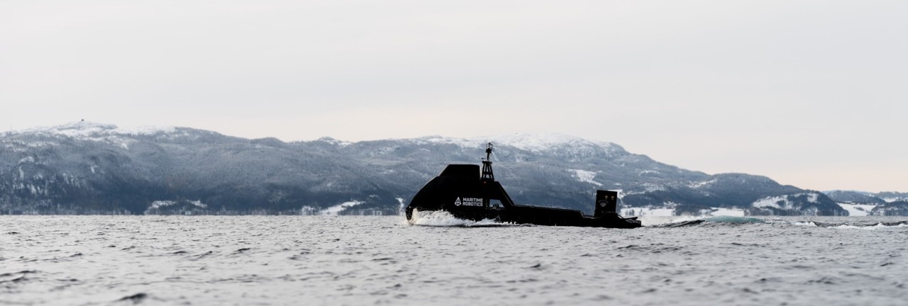 Mariner X Norwegian ASV (C)